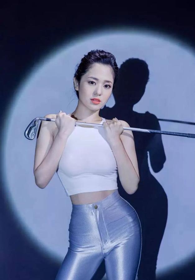 华文彩云字体下载的相关介绍